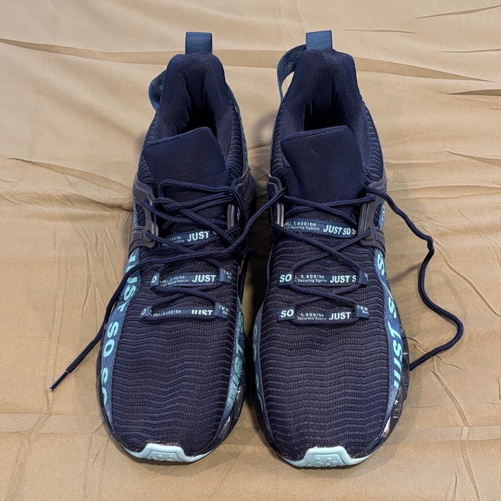 Stylish Men's Athletic Shoes in Navy and Teal